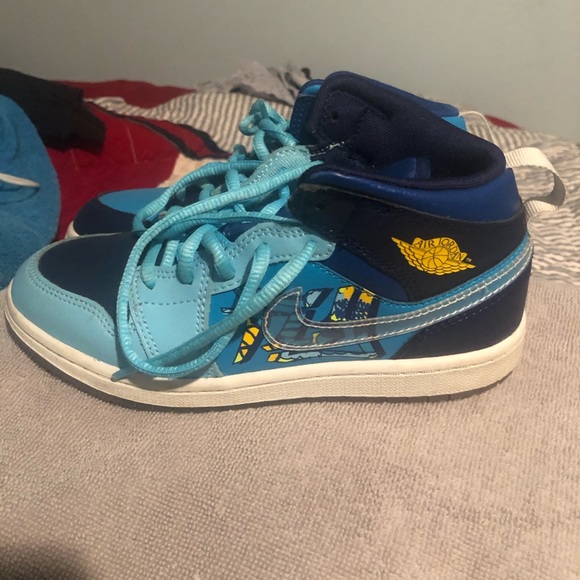 jordan aj 1 mid fkbk